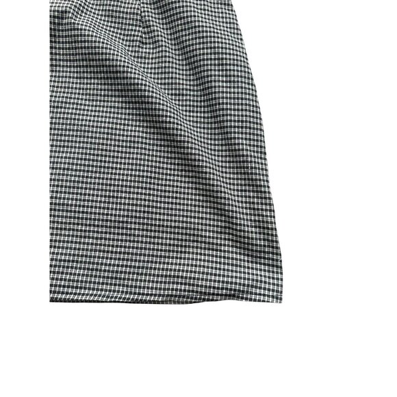 URBAN OUTFITTERS Black White Plaid Button Detail Skirt Size Medium - Picture 4 of 7